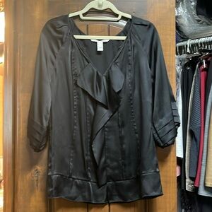 Diane VonFurstenberg silk top. Size 8.  Never been worn. Perfect condition.